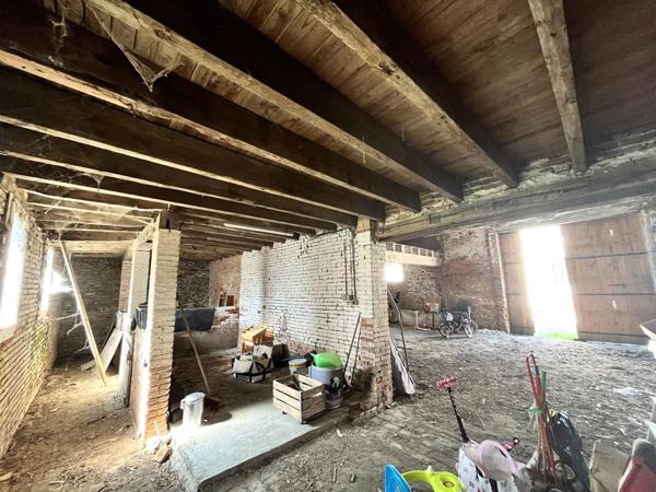 Maison à BEGROLLES-EN-MAUGES, 49122 - 1 pièce 115m²