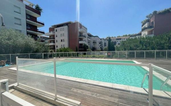 Appartement à louer    2 pièces •  Toulouse