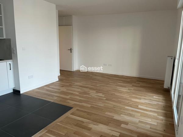 Location Appartement 3 pièces 63.9 m² - Saint-ouen 93400