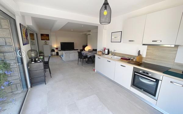 Appartement à vendre    3 pièces • 79,85 m2 Mouans-Sartoux