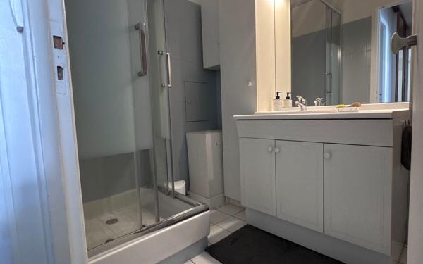 Appartement à vendre    5 pièces • 88 m2 Courbevoie