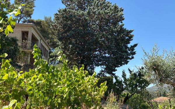 Maison à vendre    4 pièces •  Roquevaire