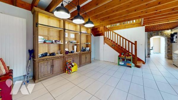 MAISON AVEC ETANG ET BOIS - VASTEVILLE