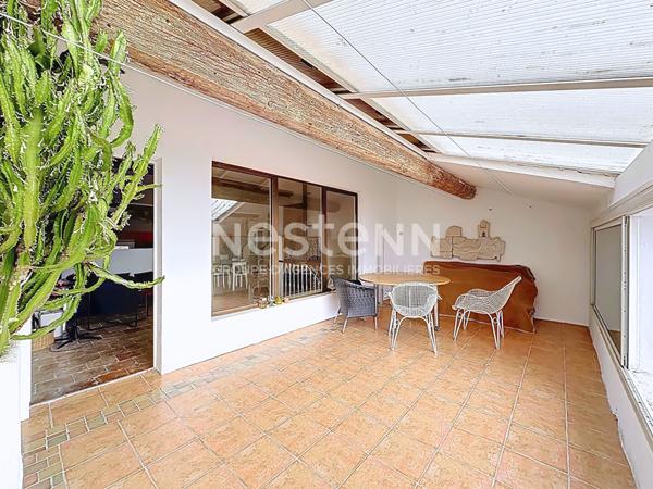 Maison atypique d'exception de 215 m², 7 pièces, 3 chambres avec vue panoramique et imprenable sur l'Étang de Bages, 11100 BAGES