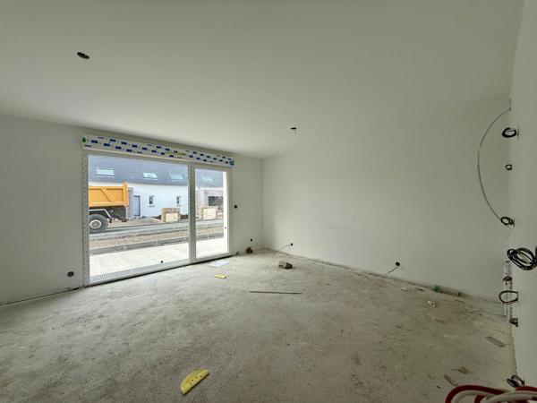 PONT L'ABBE (29)- Les Arcades : 2 pièces avec espace extérieur au cœur du centre-ville.