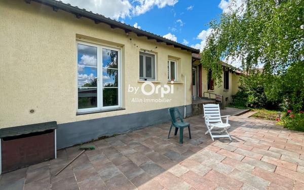 Maison à vendre    5 pièces •  Cérilly