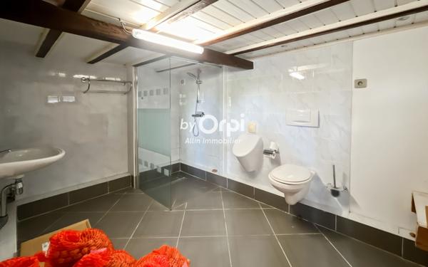 Maison à vendre    5 pièces •  Cérilly