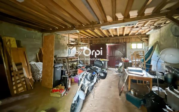 Maison à vendre    5 pièces •  Cérilly