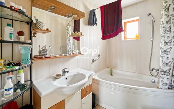 Maison à vendre    5 pièces •  Cérilly