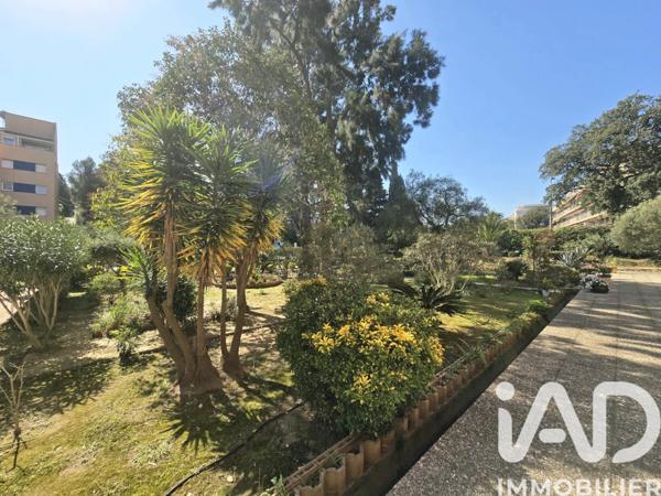 Appartement à vendre 4 pièces 84,2 m² Cavalaire-sur-Mer