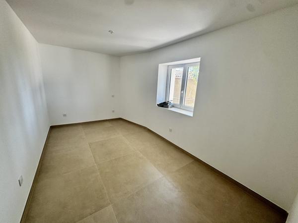 Maison 154 m2 6 pièces avec jardin Camaret-sur-Aigues (84850)
