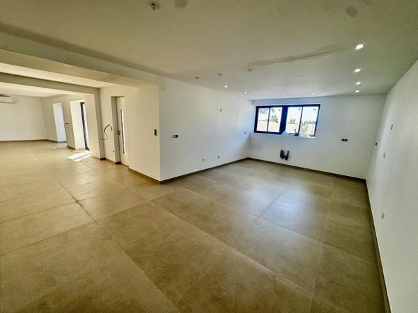 Maison 154 m2 6 pièces avec jardin Camaret-sur-Aigues (84850)