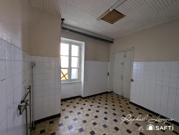 Local commercial de 101m² avec un beau potentiel
