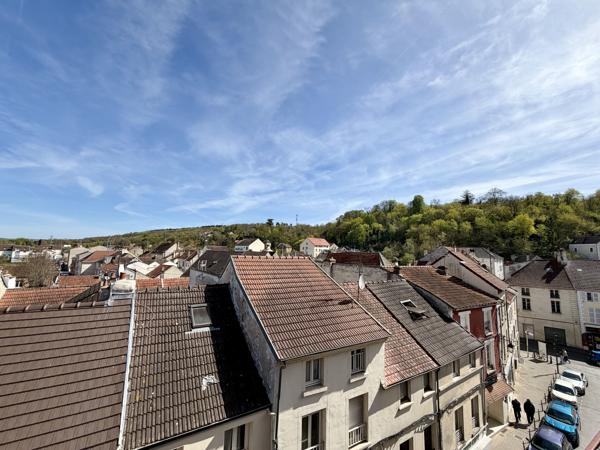 Vente                                                      Appartement
                        
                     1 pièces                      26 m2                     à La Ferté-sous-Jouarre