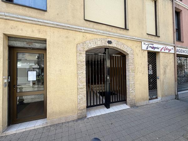 Vente                                                      Appartement
                        
                     1 pièces                      26 m2                     à La Ferté-sous-Jouarre