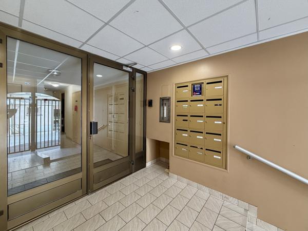 Vente                                                      Appartement
                        
                     1 pièces                      26 m2                     à La Ferté-sous-Jouarre