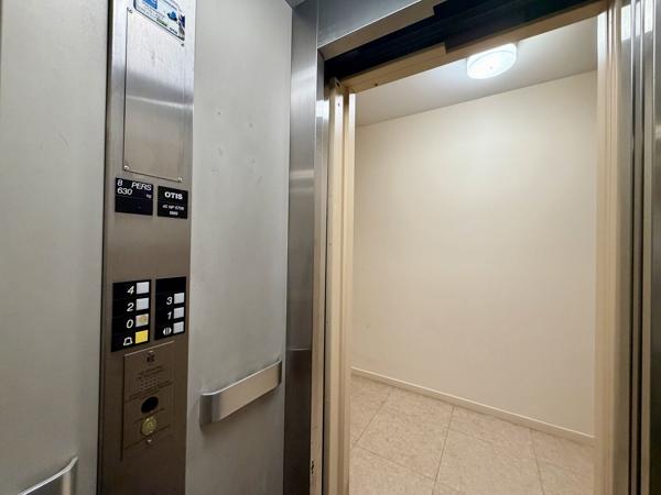 Vente                                                      Appartement
                        
                     1 pièces                      26 m2                     à La Ferté-sous-Jouarre