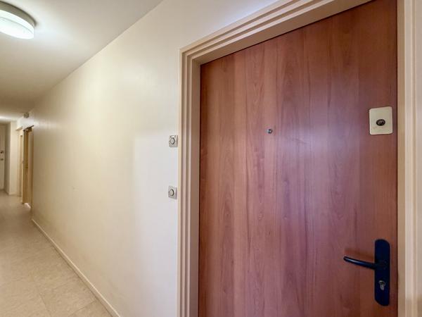 Vente                                                      Appartement
                        
                     1 pièces                      26 m2                     à La Ferté-sous-Jouarre
