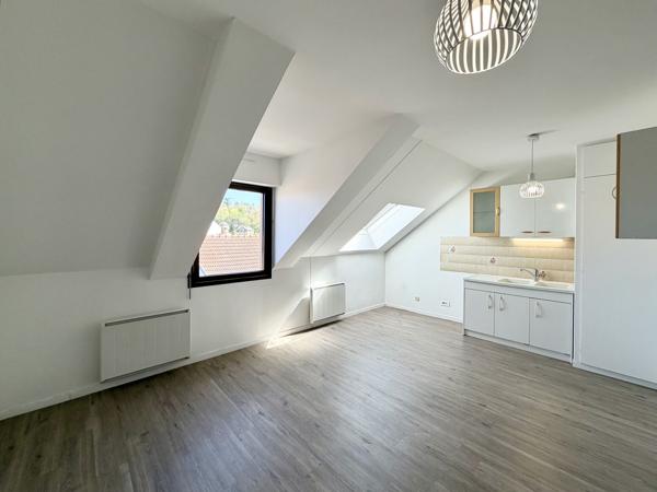 Vente                                                      Appartement
                        
                     1 pièces                      26 m2                     à La Ferté-sous-Jouarre