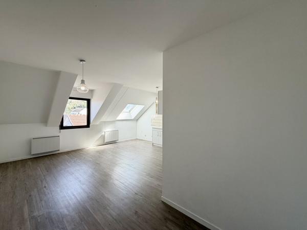 Vente                                                      Appartement
                        
                     1 pièces                      26 m2                     à La Ferté-sous-Jouarre