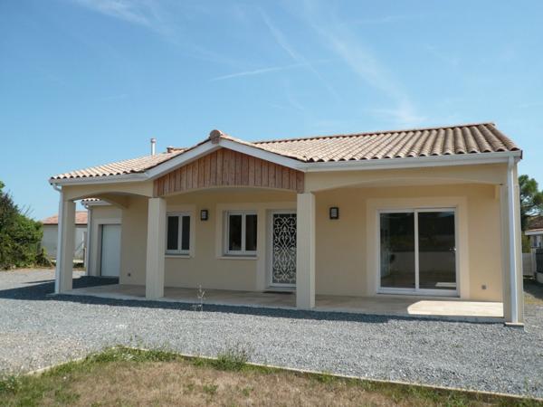 ⚜ ROULLET SAINT ESTEPHE A Vendre MAISON de PLAIN-PIED Climatisation Réversible ⚜