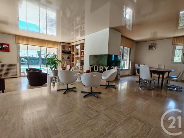 Maison à vendre  5 pièces - 233 m2 ST JEAN DE VEDAS - 34