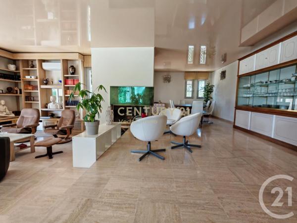 Maison à vendre  5 pièces - 233 m2 ST JEAN DE VEDAS - 34