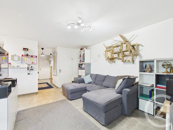 Appartement F4 à vendre  4 pièces - 84,44 m2 LARRESSORE - 64