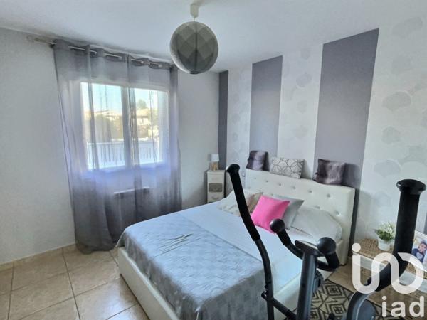 Maison traditionnelle 5 pièces de 105 m² à Saint-Paul-en-Born (40200)