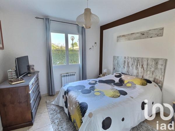 Maison traditionnelle 5 pièces de 105 m² à Saint-Paul-en-Born (40200)