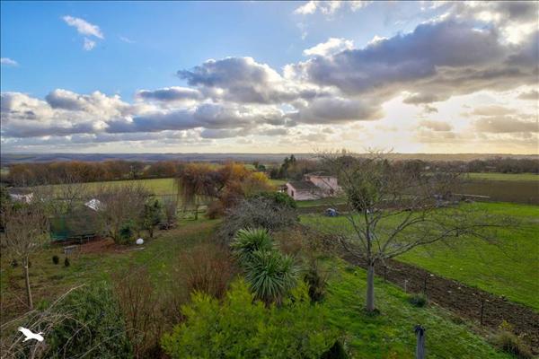 Maison à vendre |  Giroussens |  8 pièces | 160 m²