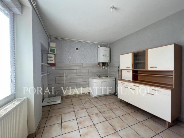 Maison à vendre à Ambérieu-en-Bugey dans l'Ain (01500), ref : 01031-1245