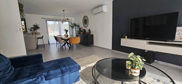 Maison de plain-pied de 90 m² habitables, 3 chambres, 1623 m² de terrain