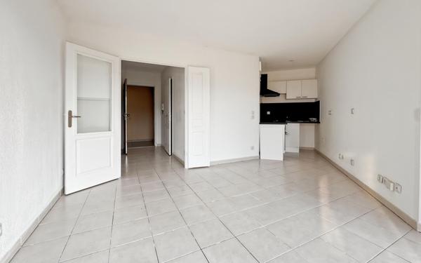 Appartement à vendre    1 pièce • 24,70 m2 Nice