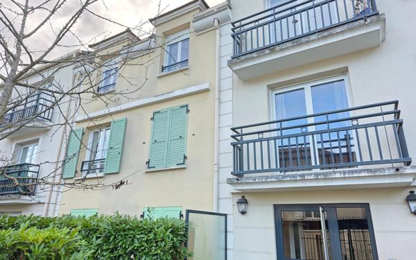 Appartement à vendre    2 pièces •  Chanteloup-les-Vignes