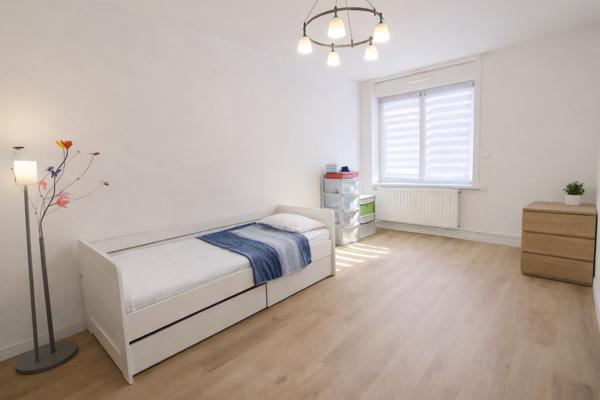 Laventie (62840) Bâtisse type Fermette - 240m² + 60m² - LIMITE FLEURBAIX