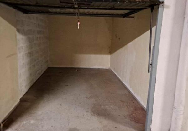 Garage / Box sécurisé à Nice