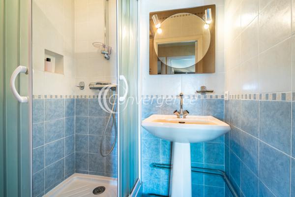 Appartement
                                                                                                                                                                                                                                                                                                                        4 pièce(s)                                                                                                                                                                                                          2 chambre(s)                                                                                                                                                                                                          108.37  m²