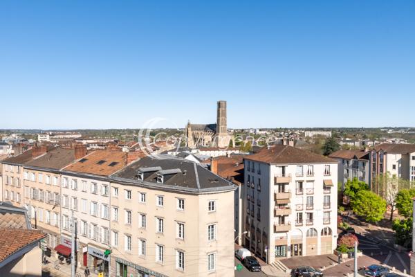 Appartement
                                                                                                                                                                                                                                                                                                                        4 pièce(s)                                                                                                                                                                                                          2 chambre(s)                                                                                                                                                                                                          108.37  m²