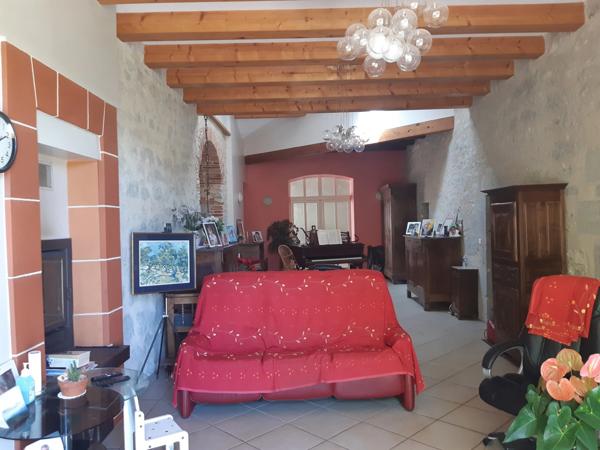 Propriete à vendre 12 pièces CAHORS (46)