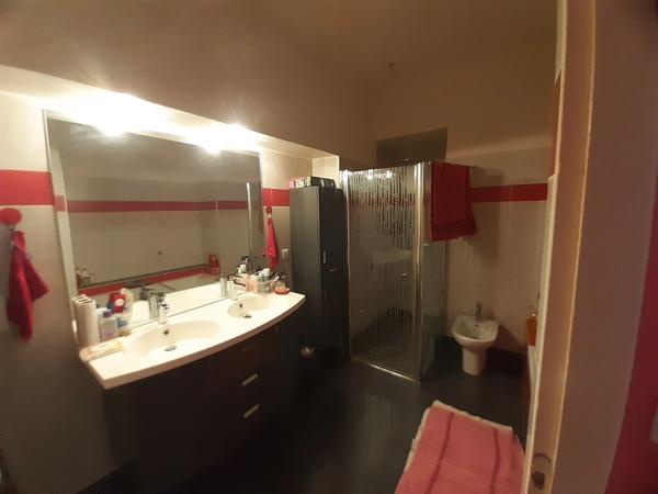 Propriete à vendre 12 pièces CAHORS (46)