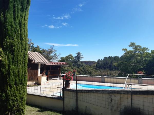 Propriete à vendre 12 pièces CAHORS (46)