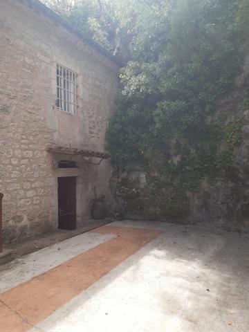 Propriete à vendre 12 pièces CAHORS (46)