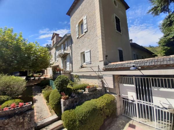 Propriete à vendre 12 pièces CAHORS (46)