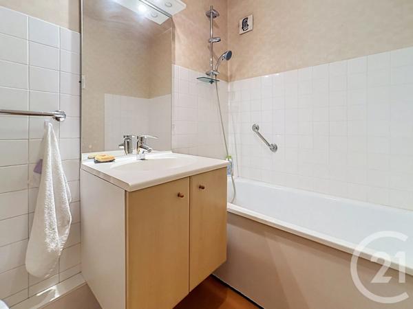 Appartement T3 à vendre  3 pièces - 69,32 m 2   RENNES  - 35