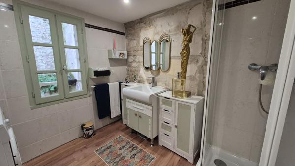 Saintes ? Quartier Saint-Pierre - Appartement 2 pièces 48 m²