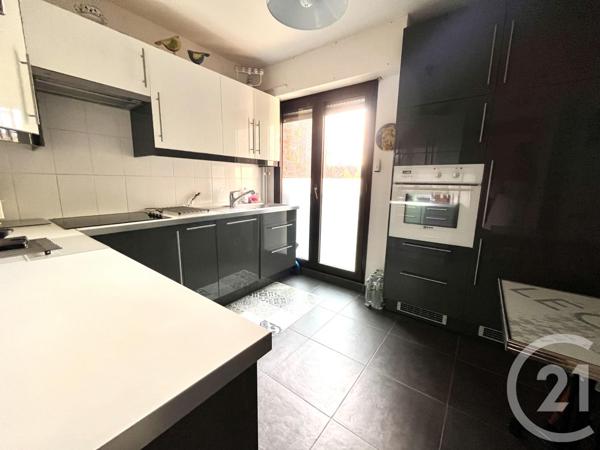Appartement F4 à vendre  4 pièces - 85,40 m2 MONTMORENCY - 95