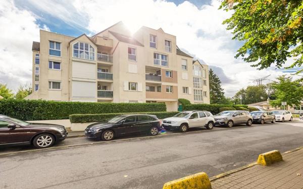 Appartement à vendre    3 pièces •  Roissy-en-Brie