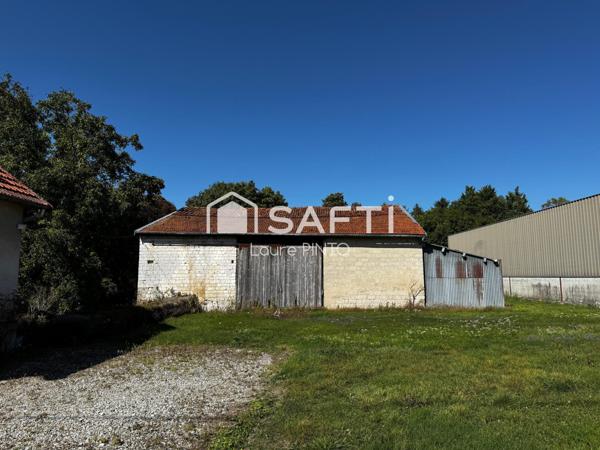 Maison à rénover, grange, grand terrain à 30' Reims