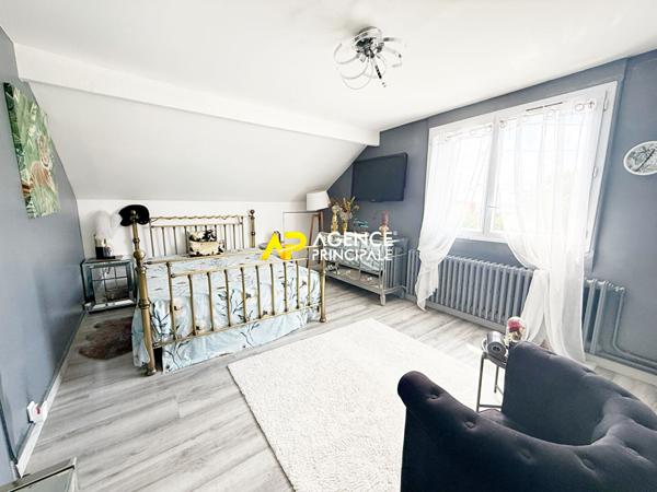 Maison Individuelle ARGENTEUIL COTEAUX 4 pièces 3 chambres 90 m2 368 m² de terrain avec studio indépendant €365 000 ** - Référence 4443